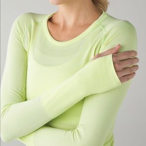 Lululemon Swiftly Tech Long Sleeve Crew